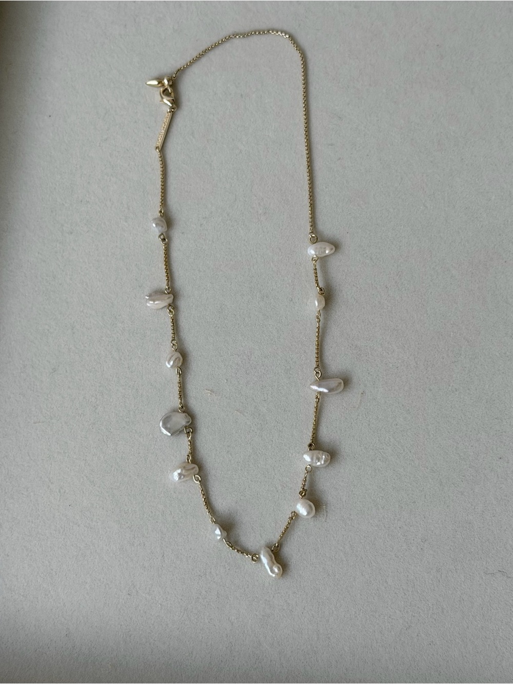 Kendra Scott Leighton Gold Chain Necklace with White Freshwater Pearls